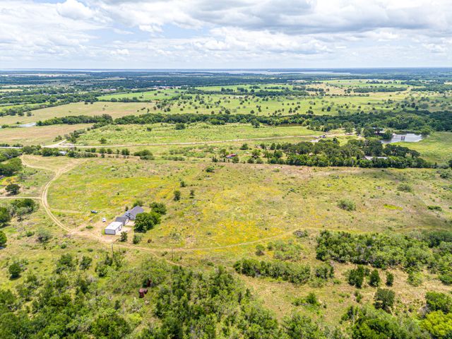 6222 SW County Rd 0050, Corsicana, TX 75110