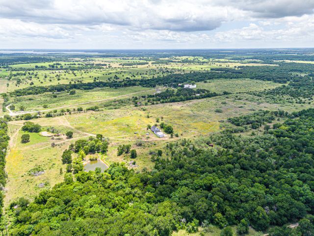 6222 SW County Rd 0050, Corsicana, TX 75110