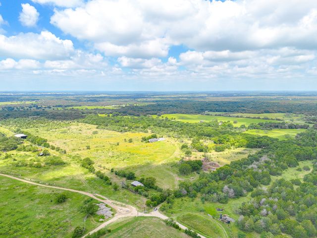 6222 SW County Rd 0050, Corsicana, TX 75110