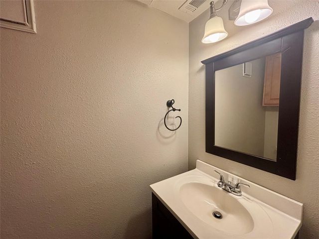 2018 W Rundberg LN 12B, Austin, TX 78758