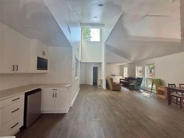 2018 W Rundberg LN 12B, Austin, TX 78758
