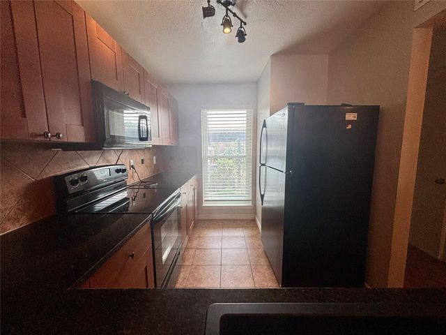 2018 W Rundberg LN 12B, Austin, TX 78758