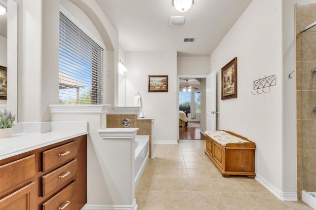 114 Hazy Sunshine WAY, Buda, TX 78610