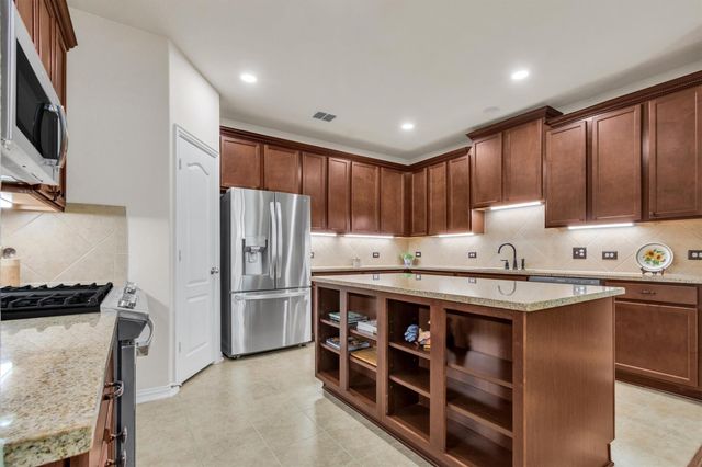 114 Hazy Sunshine WAY, Buda, TX 78610