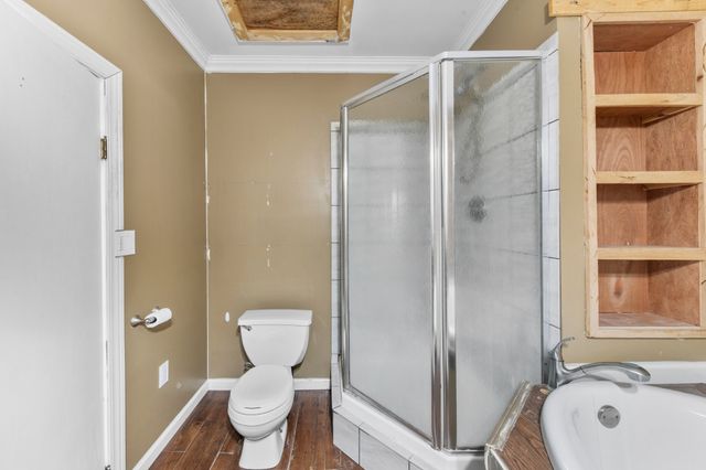 1013 Riverside Dr, Columbia, TN 38401