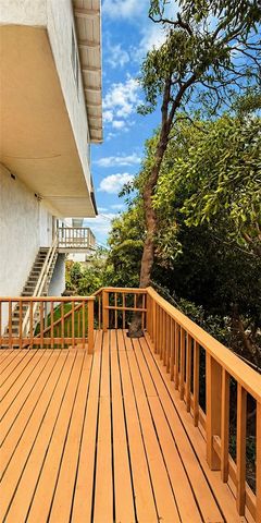8428 Hollywood, West Hollywood, CA 90069