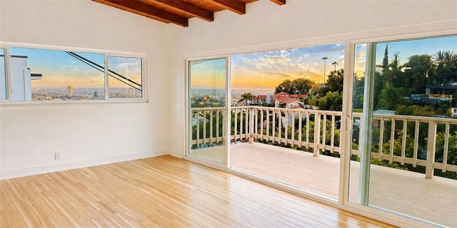 8428 Hollywood, West Hollywood, CA 90069