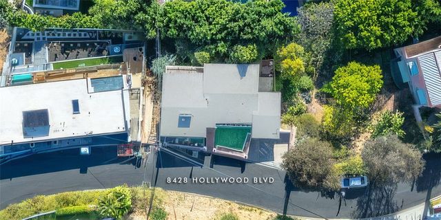 8428 Hollywood, West Hollywood, CA 90069
