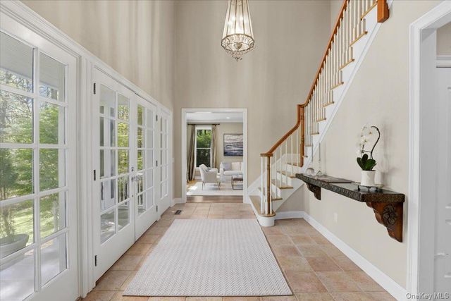 44 Scofield Road, Pound Ridge, NY 10576