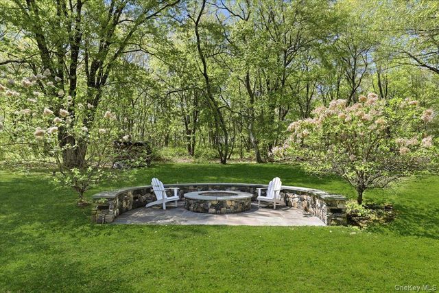 44 Scofield Road, Pound Ridge, NY 10576