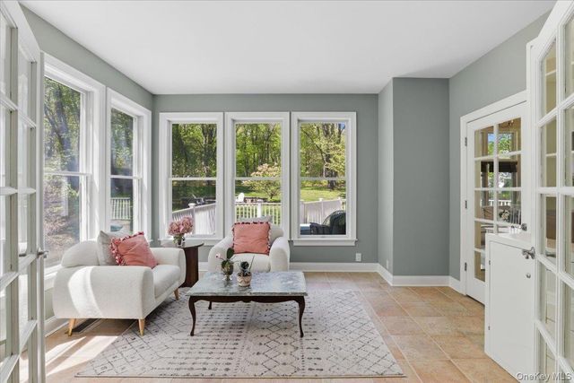44 Scofield Road, Pound Ridge, NY 10576