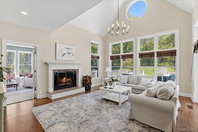 44 Scofield Road, Pound Ridge, NY 10576
