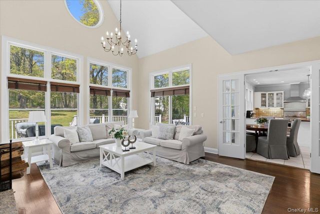 44 Scofield Road, Pound Ridge, NY 10576