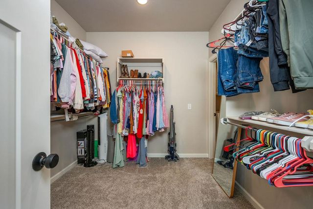 4604 Bermuda Drive, Mustang, OK 73064