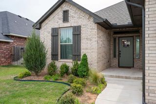 4604 Bermuda Drive, Mustang, OK 73064