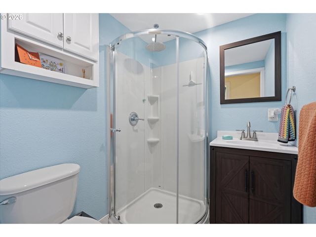 13903 REDLAND Rd, Oregon City, OR 97045