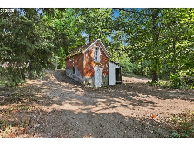 13903 REDLAND Rd, Oregon City, OR 97045
