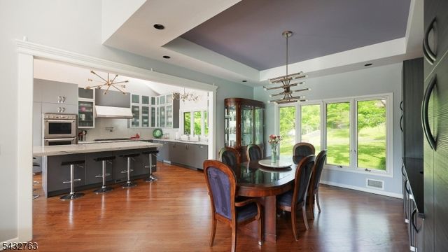 17 Nottingham Way, Warren Twp., NJ 07059
