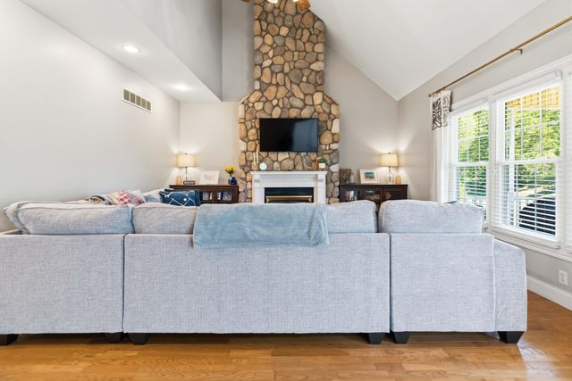 207 Woodline Drive, Somerset, KY 42503