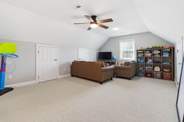 207 Woodline Drive, Somerset, KY 42503