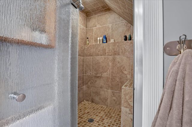 912 N Mclellan Street, Bay City, MI 48708