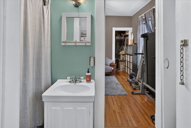 912 N Mclellan Street, Bay City, MI 48708