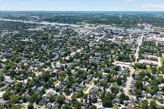 912 N Mclellan Street, Bay City, MI 48708