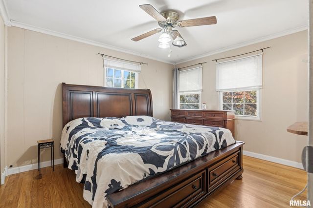 3900 28TH Street, Rock Island, IL 61201