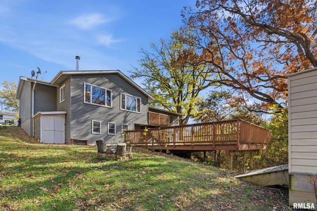 3900 28TH Street, Rock Island, IL 61201