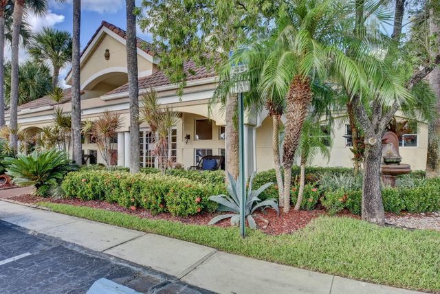 815 W BOYNTON BEACH Boulevard 15-202, Boynton Beach, FL 33426