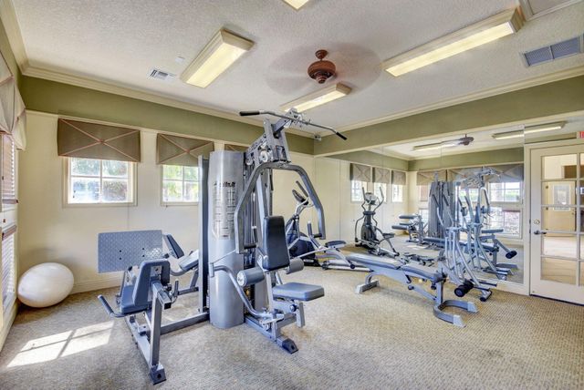 815 W BOYNTON BEACH Boulevard 15-202, Boynton Beach, FL 33426