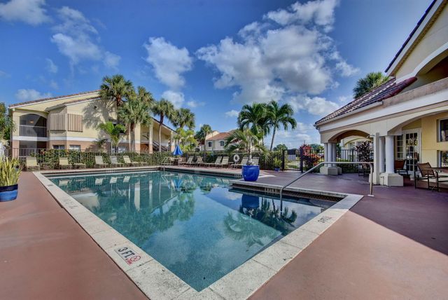 815 W BOYNTON BEACH Boulevard 15-202, Boynton Beach, FL 33426