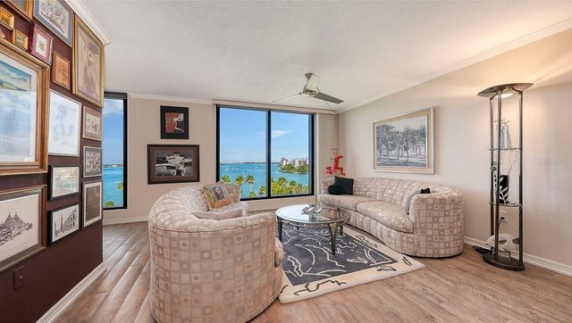 707 S GULFSTREAM AVENUE 705, Sarasota, FL 34236