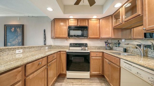 707 S GULFSTREAM AVENUE 705, Sarasota, FL 34236