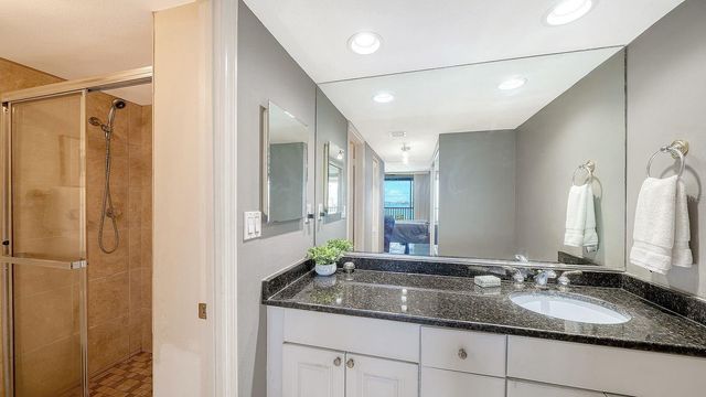 707 S GULFSTREAM AVENUE 705, Sarasota, FL 34236