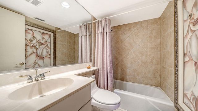 707 S GULFSTREAM AVENUE 705, Sarasota, FL 34236