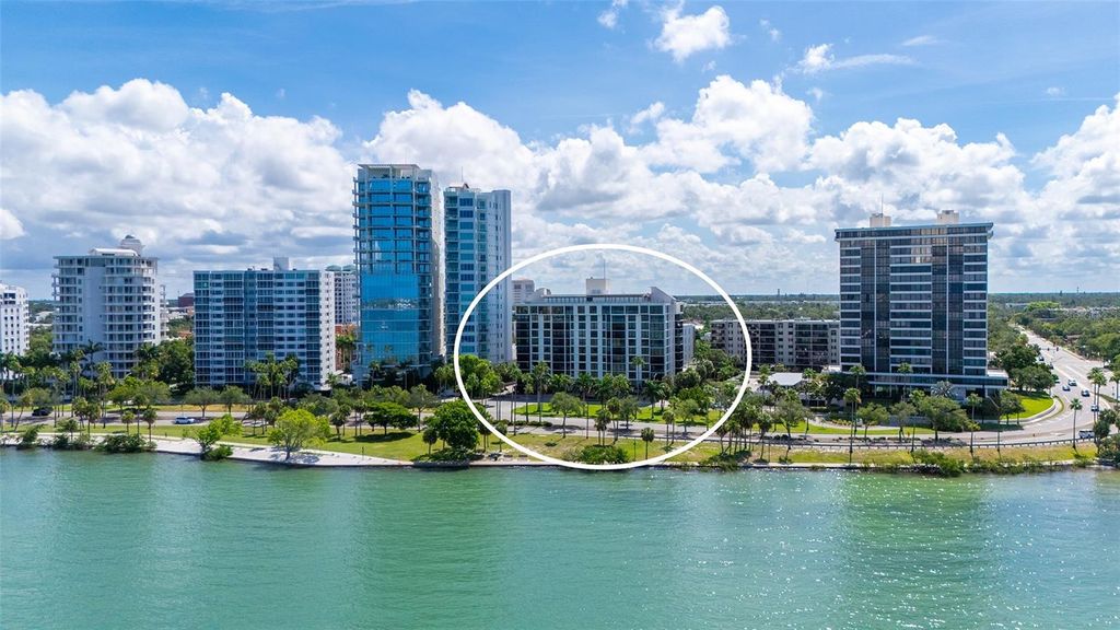 707 S GULFSTREAM AVENUE 705, Sarasota, FL 34236