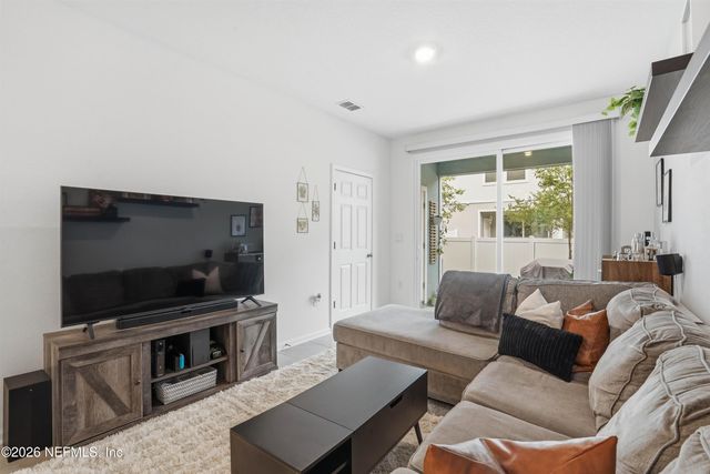 8321 ASTEROID Street, Jacksonville, FL 32256
