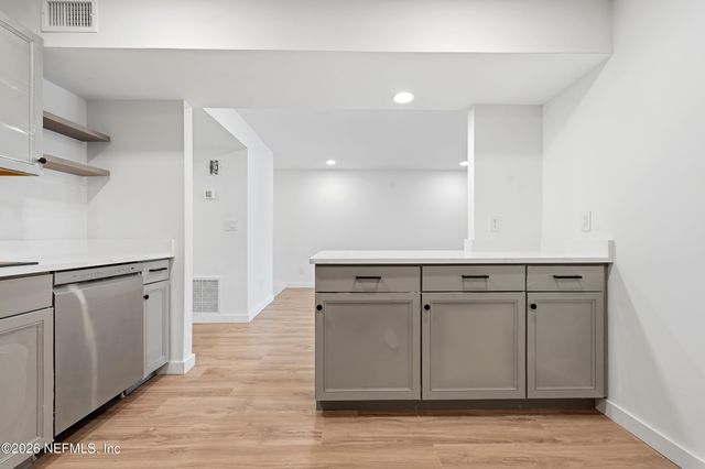 2614 SW 14TH Drive 2614, Gainesville, FL 32608