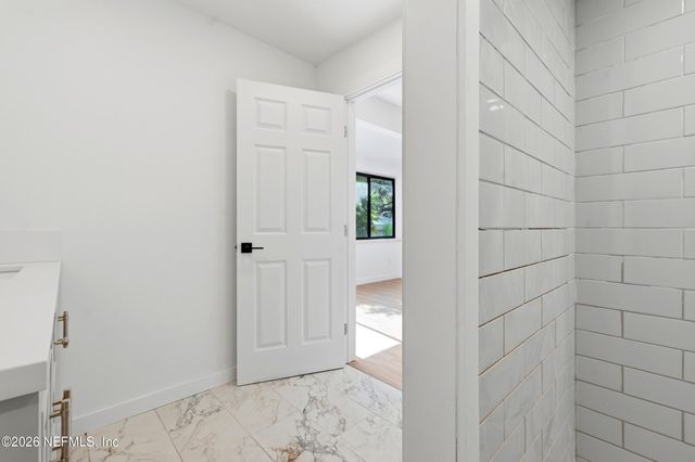 2614 SW 14TH Drive 2614, Gainesville, FL 32608