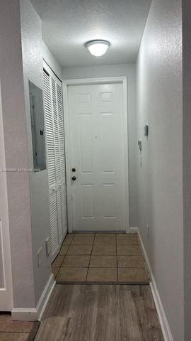 1398 NE 33rd Ave 101-25, Homestead, FL 33033