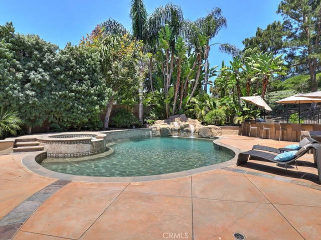 1 Lennox Court, Ladera Ranch, CA 92694