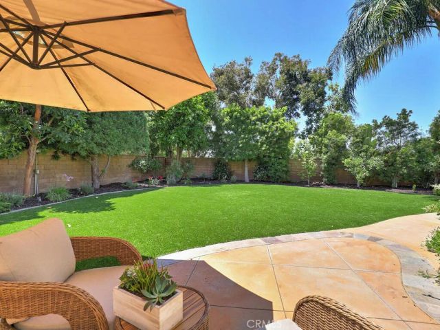 1 Lennox Court, Ladera Ranch, CA 92694