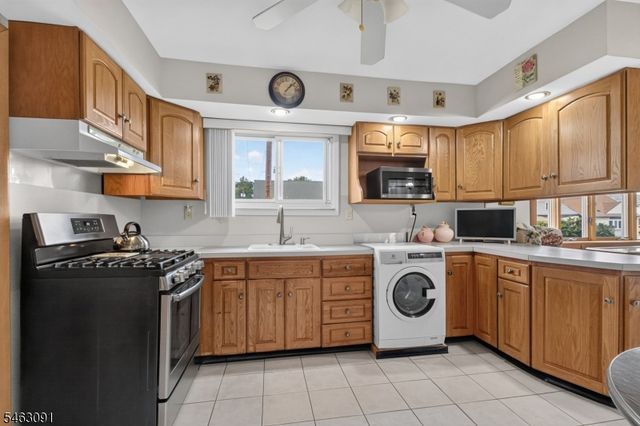 107 Cherry St, Woodbridge Twp., NJ 08830