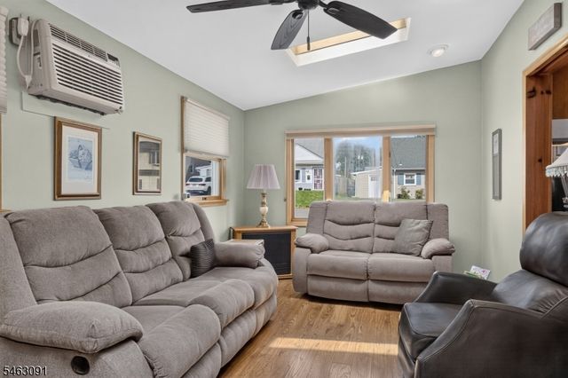 107 Cherry St, Woodbridge Twp., NJ 08830