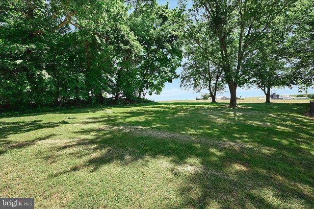 44 RIDGEVIEW DR, Quarryville, PA 17566