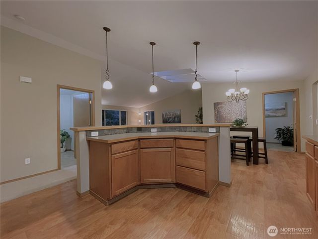 121 E Country Club Drive E, Union, WA 98592