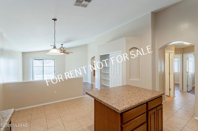 8356 S Otis Drive, Tucson, AZ 85747