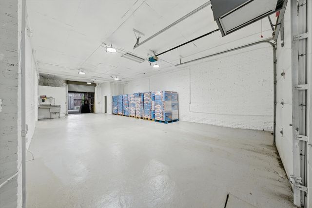 2290 S Blue Island Avenue, Chicago, IL 60608