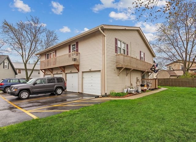 212 Hudson Court B, Bolingbrook, IL 60440